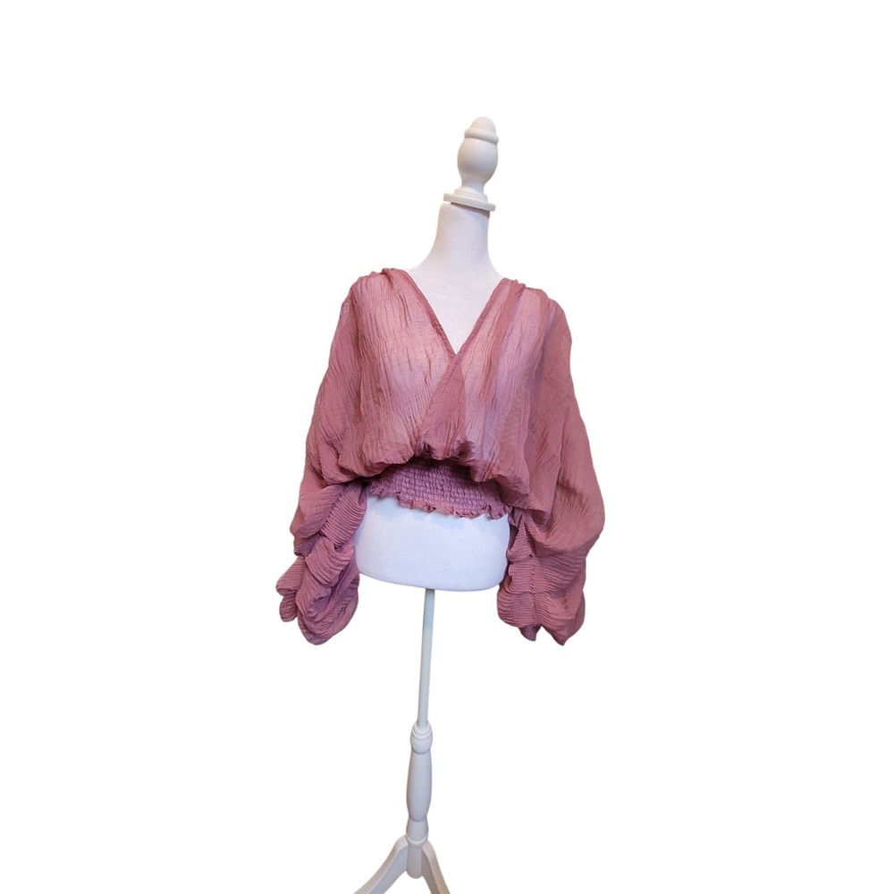 Blush Pink Pleated Ruched Crop Peasant Top NWOT Small to Medium